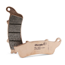 Plaquettes de frein Brembo...
