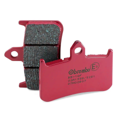 Plaquettes de frein Brembo...