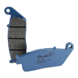 Plaquettes de frein Brembo...